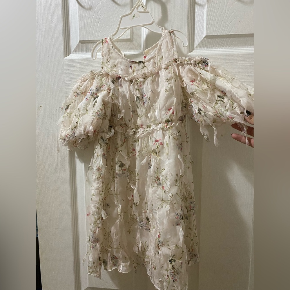 Girl dress, size 6, used